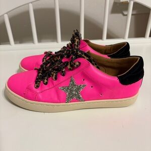 Hot Pink Sequin Star Sneaker MiiM size 7 with leopard print laces
